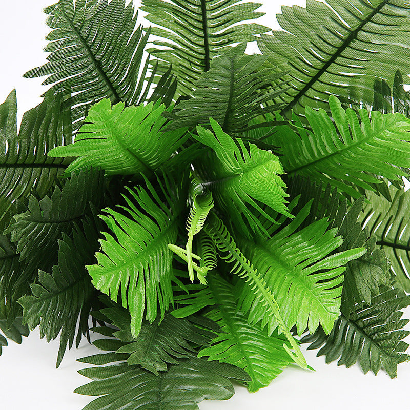 Green iron leaf decoration